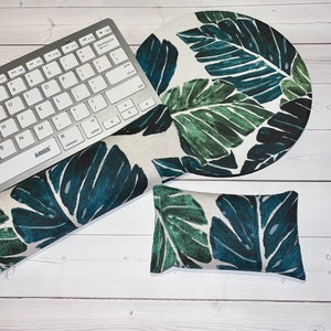 Monstera Leaves Mouse pad set - mouse wrist rest and/or keyboard rest - plant office accessories, desk decor. tropical leaves, flax seeds