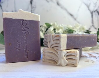 Lavender Oatmeal Goat's Milk and Honey Natural Soap - Organic Shea Butter Soap - Moisturizing Goat Milk Soap Bar - Moisturizing Soap