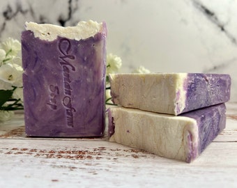 Lilac and Lilies Natural Handmade Soap - Vegan Soap Bar - Shea Butter Soap