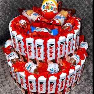 2 nivåer - Choklad Kinder Hippo Egg Bueno Bukett Present Chokladkaka Jul Julklapp Tårtkorg Födelsedag Fars dag Pappa Farfar