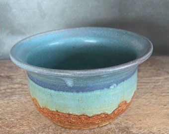 Small Bowls Teal and Brown design