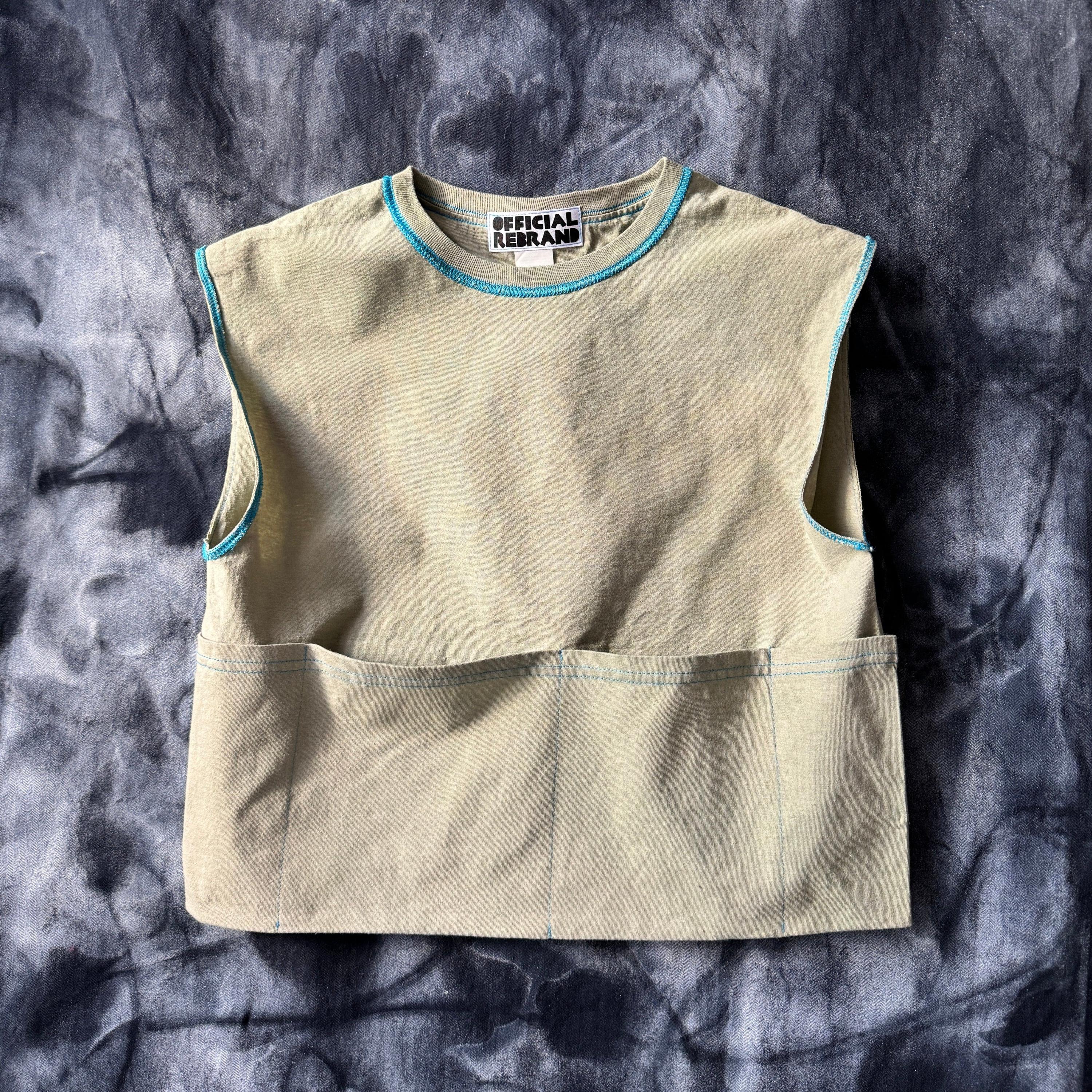 FOLDED POCKET muscle tanks