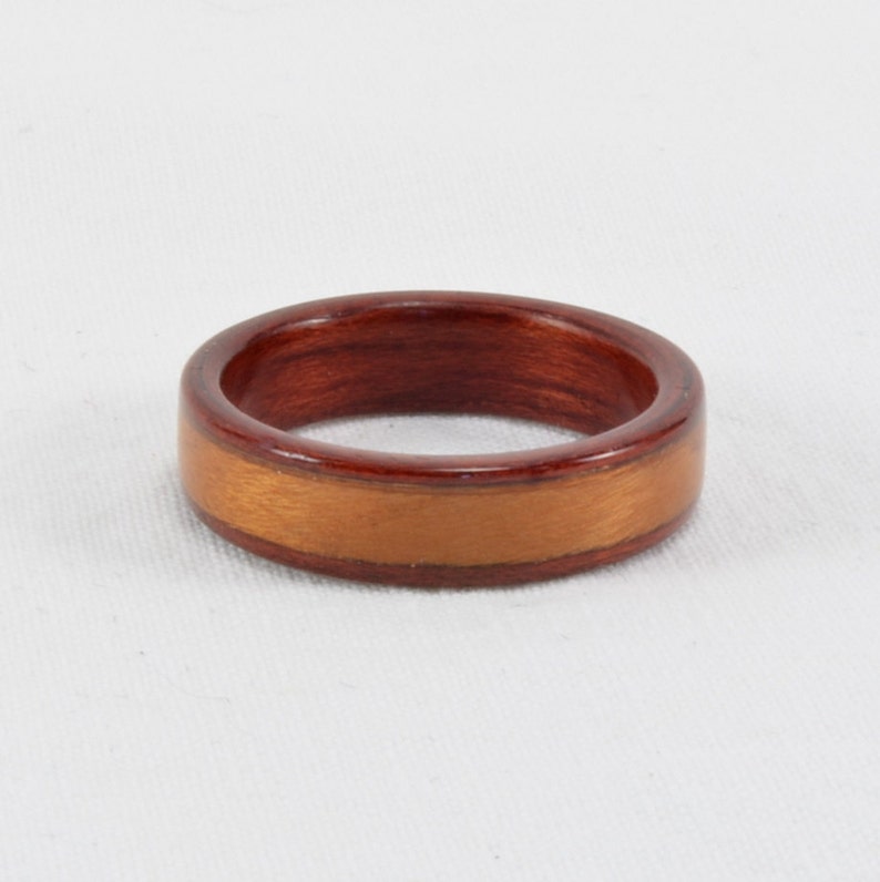 Wood Ring Size 8, 5mm Wide Bentwood Bloodwood ring with Cherry wood Inlay Wedding Ring, Wedding Band, Engagement Ring Natural Handmade image 2