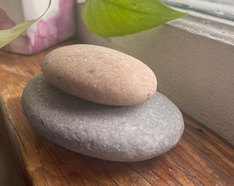 Healing Stone Loose Sculpture - Smooth Raw Sandstone with Stone Base