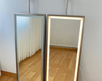 Prostokątne lustro sufitowe LED, wiszące lustro toaletkowe z podświetleniem, wiszące lustro nad umywalką, metalowa rama, możliwość personalizacji