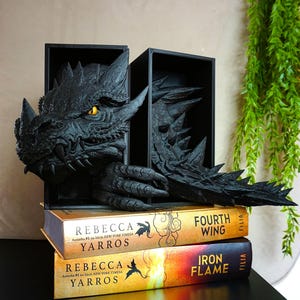 3D gedruckte Drachen Buchecke: Fantasy Bücherregal Dekor, handgemalte Augen