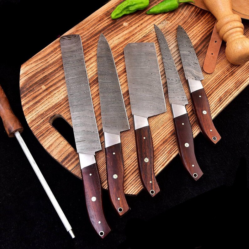 Premium 5-piece Damascus steel knife set, hand-forged, high-carbon steel, chef's knife, paring knife, fillet knife, brisket knife, sharpening rod
Damascus steel 5-piece knife set, kitchen essentials, gourmet cooking, BBQ, chef's tools, hand-sharpened