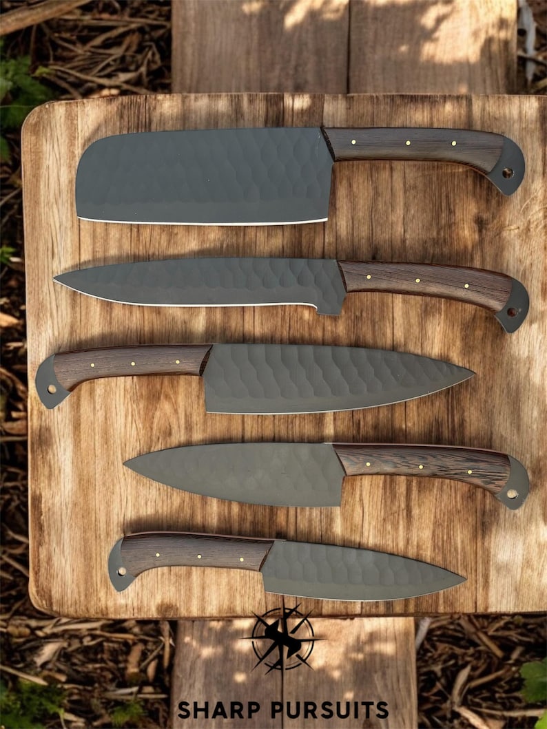 Steak Knife: "8-inch black coated steak knife for slicing tender steaks"
Pairing Knife: "3.5-inch black coated pairing knife for trimming and slicing"

Black coated knife set for professional chefs and home cooks