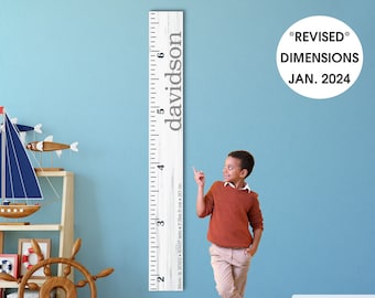 Custom Wooden Growth Chart - Personalized Height Ruler for Kids & Family Name Nursery Decor GC-DAV