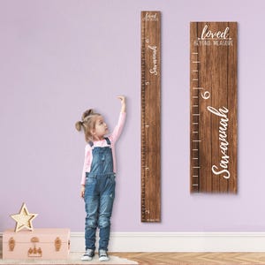 Personalized Wooden Kids Growth Chart - Height Ruler for Boys Girls Size Measuring Stick Family Name - Custom Ruler Gift Children GC-NTT-3P