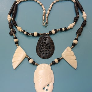 Vintage 1960s Bone Choker Necklace: Handcrafted Tribal Boho Pendant
