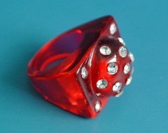 Bague Ronde Vintage Années 70/80 - Résine Noire Avec Oxydes, Monture Plaquée Argent - Taille 58