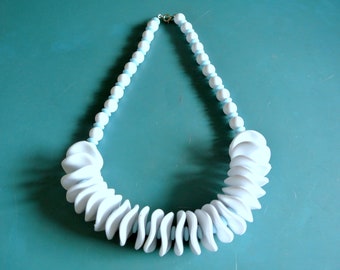 Collier De Perles Ancien Années 50 - 2 Rangs En Chute - Pendentif Céramique Turquoise Et BO - Occasion Bel État