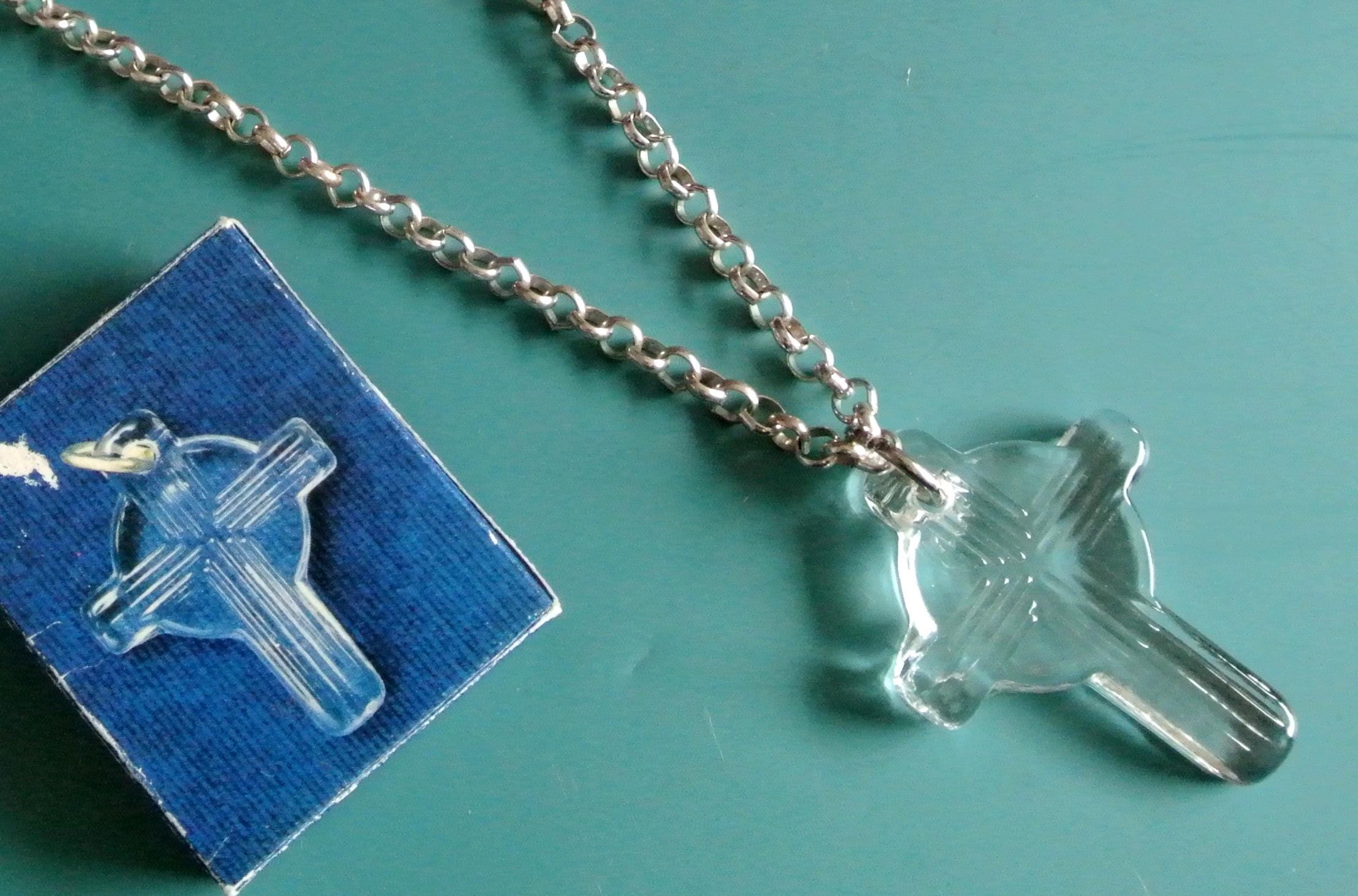 ヴィンテージ リンドシャマー ガラス クロス ペンダント ネックレス