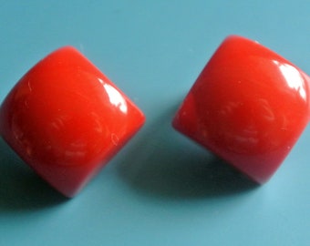 Collectible vintage 1940s unused square opaque light cherry red tested bakelite earrings earclips