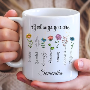 Caneca "Deus diz que você é", caneca cristã personalizada para mulheres, caneca com versículos da Bíblia, presentes cristãos personalizados para mães, caneca com escrituras religiosas