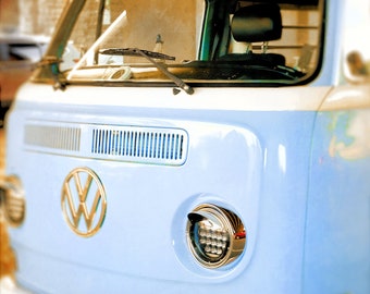 Volkswagen bleu, bus vw, décoration rétro, voiture classique, camping-car, pastel, hippie, impression du milieu du siècle, - « Vanlife »