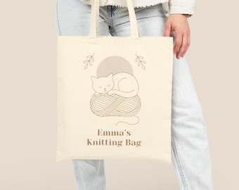 Gato dormindo em bolsa de lã: bolsa para projeto de tricô, texto personalizado