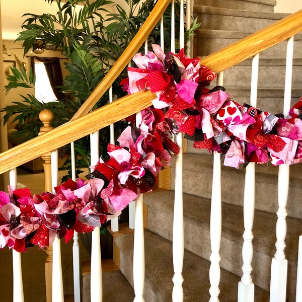 Sparkling Valentine Garland,Valentine Decor,Fabric garland,valentine decoration,Valentine Mantel Decor,Rag garland,Stairway Decoration