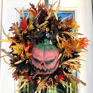 Creepy Pumpkin Head Halloween Wreath with Lights,