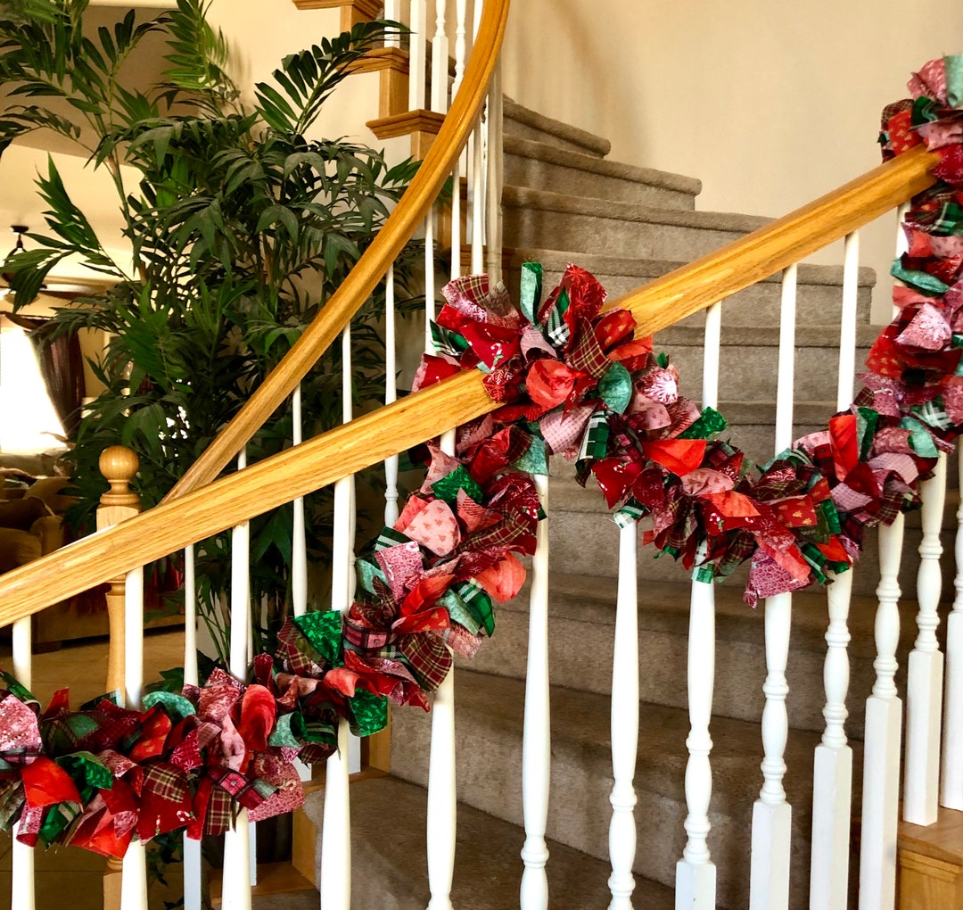 Christmas Garland in Reds and Green,holiday Swag,christmas Decoration ...