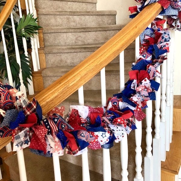 Sparkling Red White Blue Garland,Garland for Mantle,Memorial Day Decor,4th of July Garland,Patriotic Decor,Americana decor,Summer Decoration