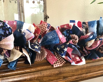 Patriotic Fabric Garland: Americana Summer Decor.
