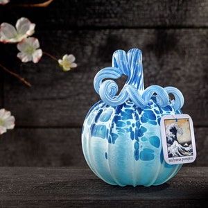 Sea Breeze Glass Pumpkin with "artist signed" Collector Tag, Gift and Centerpiece