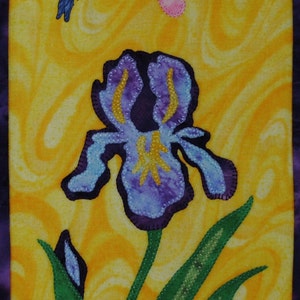 Brushed Beauty Quilted Iris Wall Hanging Pattern Download image 1