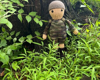 Camouflage Amigurumi Doll Crochet Pattern PDF | Removable Backpack | Woodland Explorer Doll