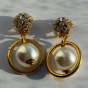 French Vintage Pearl & Crystal Dome Clip-on earrings - Never worn