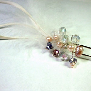 Pear Bear Butterfly Embellished Twisted Powder Green Pearl String Hair Clip Fascinator