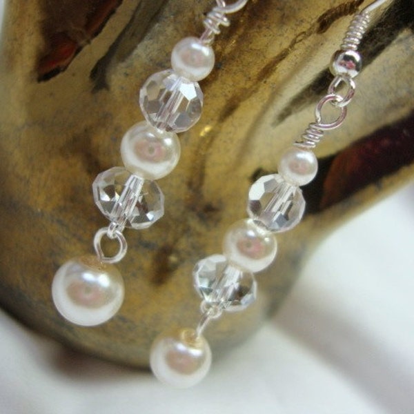 Treasured Elegance with Pearls and Crystals, Bridal Earrings, Formal Occasion Jewelry