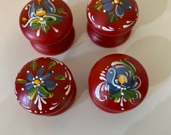 Set of 4 Swedish painted knobs