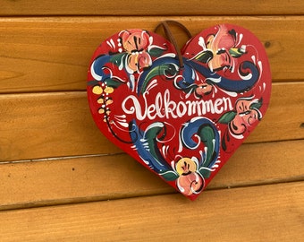 NEW Scandinavian Welcome Heart