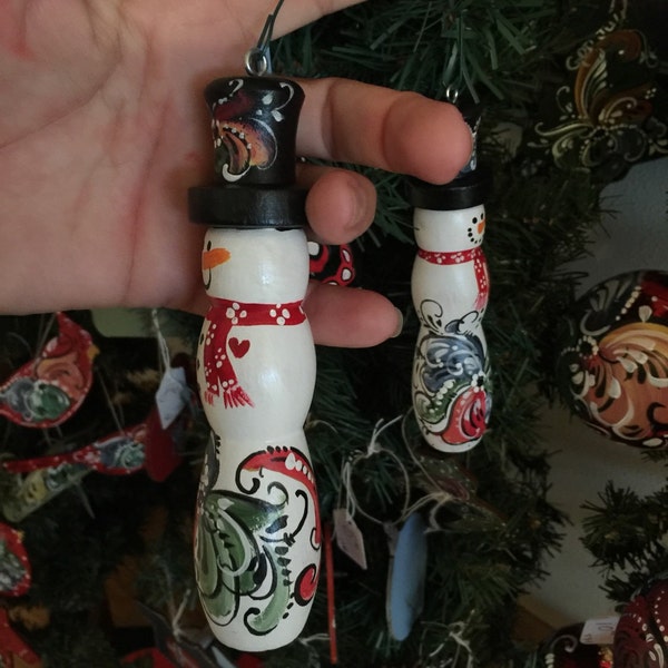 Norwegian rosemaled tall skinny snowman ornament