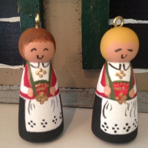 Small Norwegian Bunad Girl Ornament