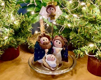 Little Nativity Mary, Joseph, baby Jesus and Angel with stand