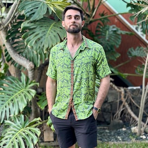 Men&#39;s Silk Short Sleeve Button Down Shirt Printed Green Hawaiian Style, Camp Collar Casual Resort Wear, Lightweight, Floral Pattern Shirt