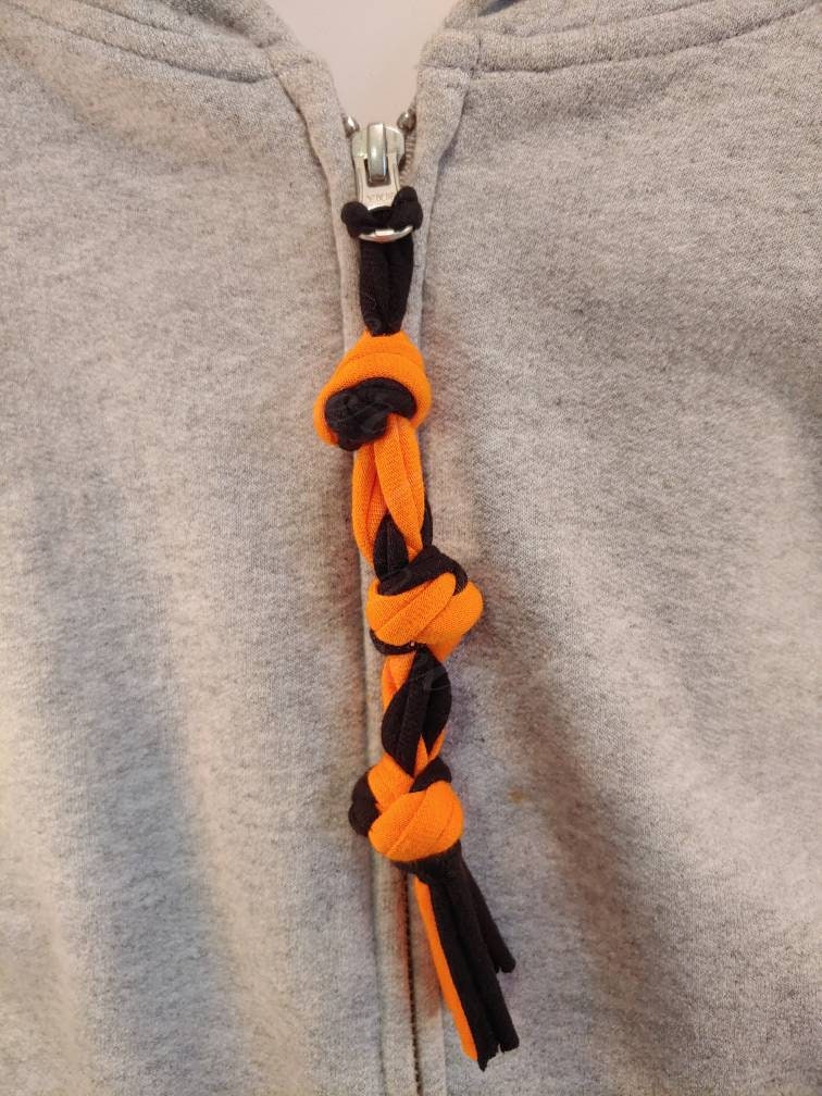 what knot is this + how would i tie hoodie strings like this? : r/knots