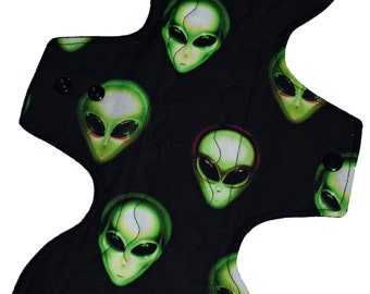 Heavy Core- Aliens Reusable Cloth Goddess Pad- WindPro Fleece 12.5 Inches (31.75 cm)