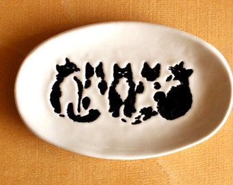Ceramic CATS Dish - Handmade Oval B&W Porcelain Soap Dish with Five Cats - Jewelry Dish - Gift for Her - Ready To Ship