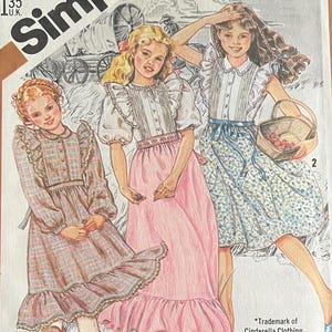 Simplicity 5594 Vestido Pulôver com Babados Tamanho 12 para Meninas - Molde de Costura Sem Cortes - Estilo Cottagecore Prairie dos Anos 80