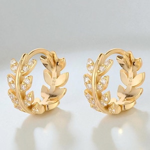 Gold/Silver Leaf Hoop Earrings: Minimalist Fashion Jewelry/Bridesmaid Jewelry