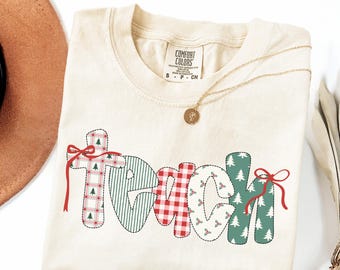Christmas Teacher Shirt, Teacher Christmas Tee, Cute Teacher Gift, Holiday Teacher Tee, Comfort Colors Teacher Crew Shirt, School Christmas