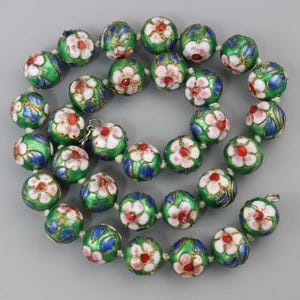 Vintage Green Cloisonné Enamel Beaded Necklace Hand-knotted Chinese Floral Bead