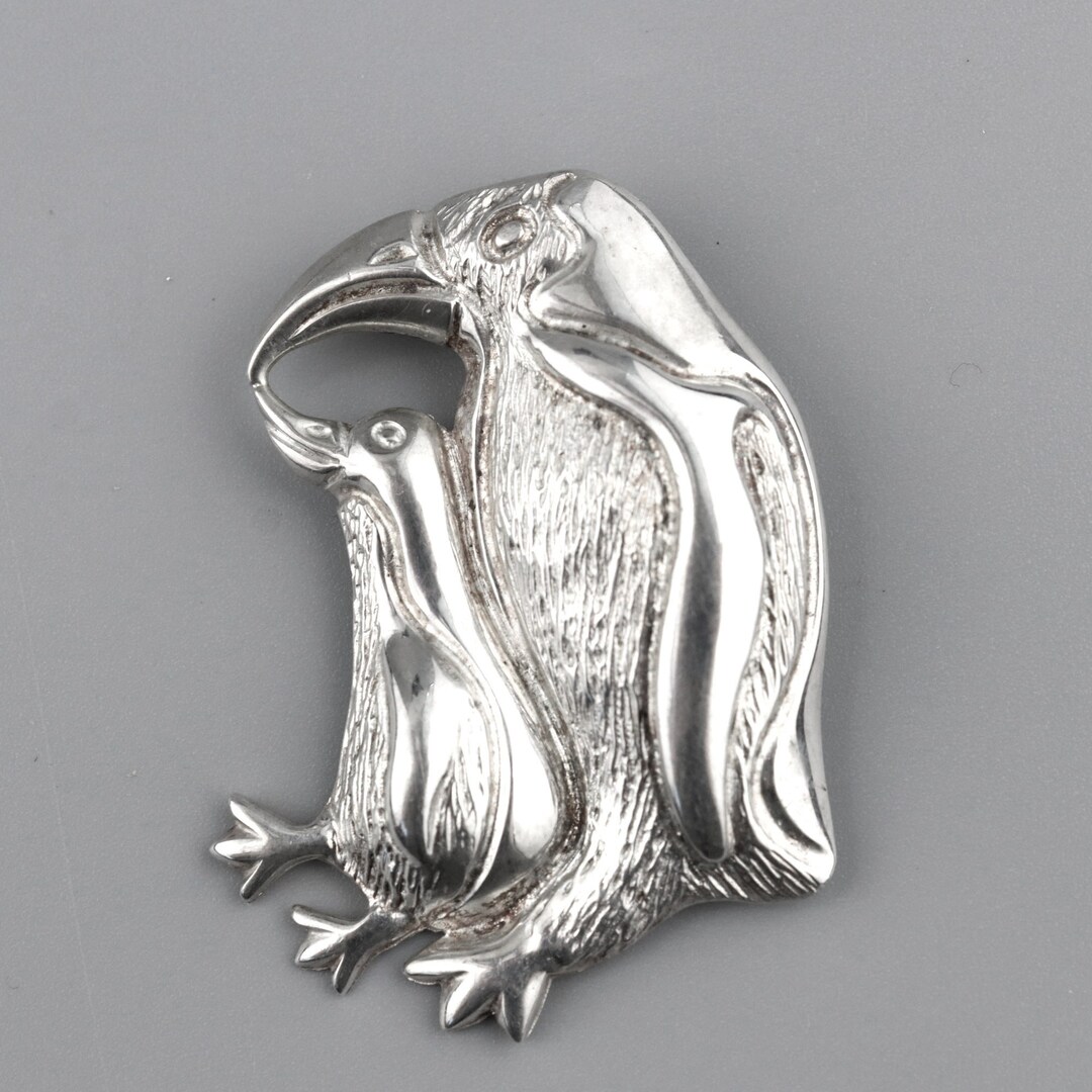 Broche Vintage Pingouin Et Bébé Émaillés - Occasion - Bijou Ancien