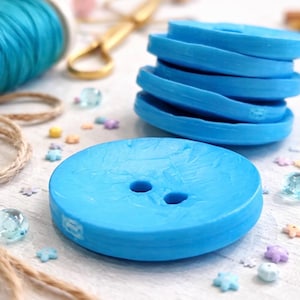 Vintage large round 2 hole buttons for bags jackets sewing projects crafts