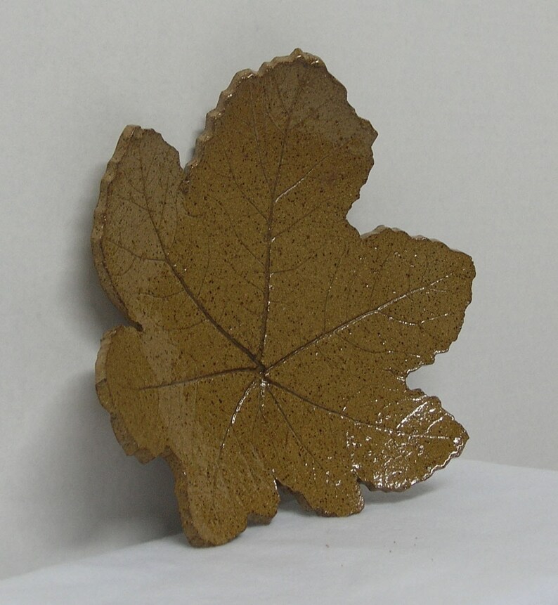 Spotted Brown Stoneware Hollyhock Leaf image 3