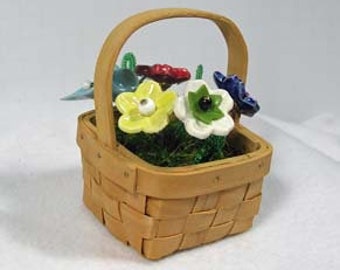 Pretty Mixed Media Porcelain Flowers and Beadwork Basket
